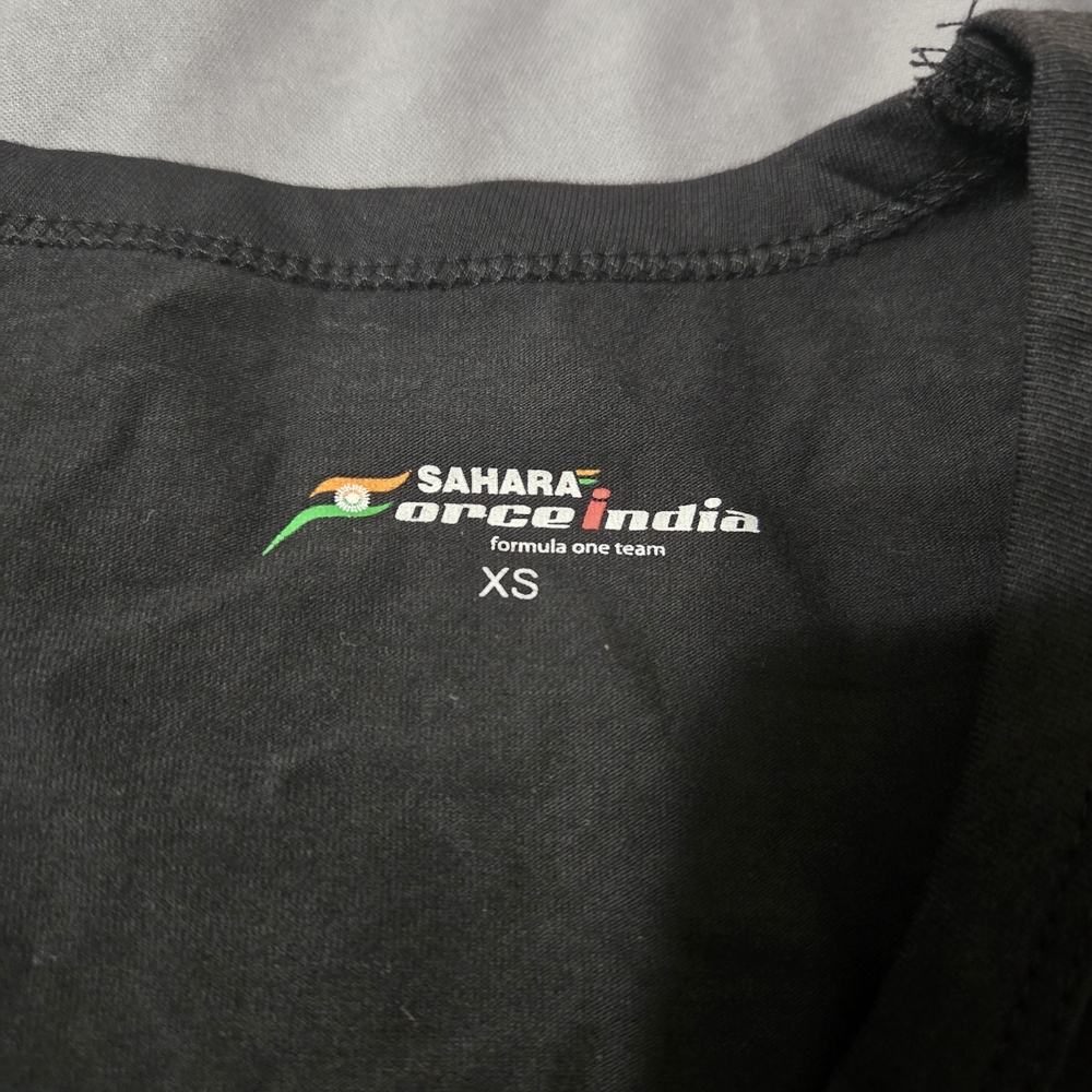 Formula One 1 Sahara Force India Team Womens Fan T-shirt Size XS F1 Black NWT - Picture 2 of 8